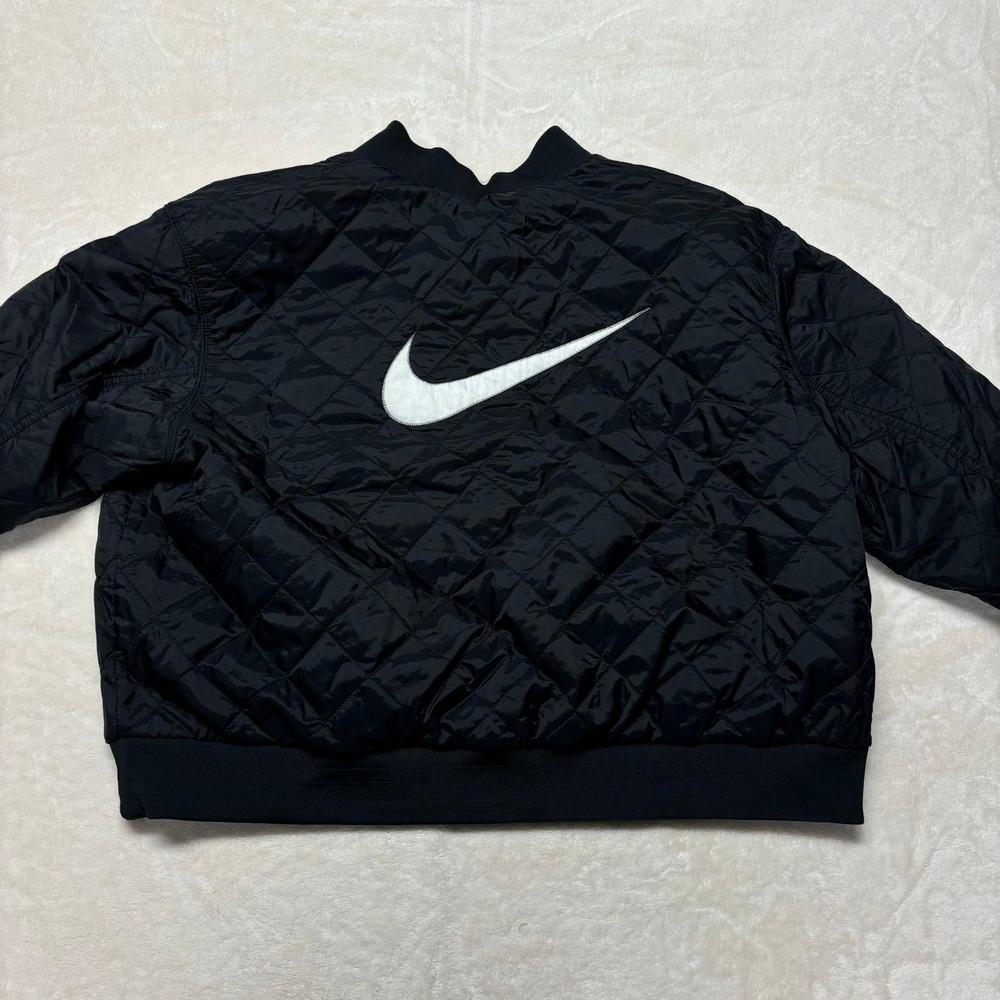 Nike Womens Reversible Varsity Bomber Jacket Size 1X Black Quilted FB3206-010 - Picture 3 of 15
